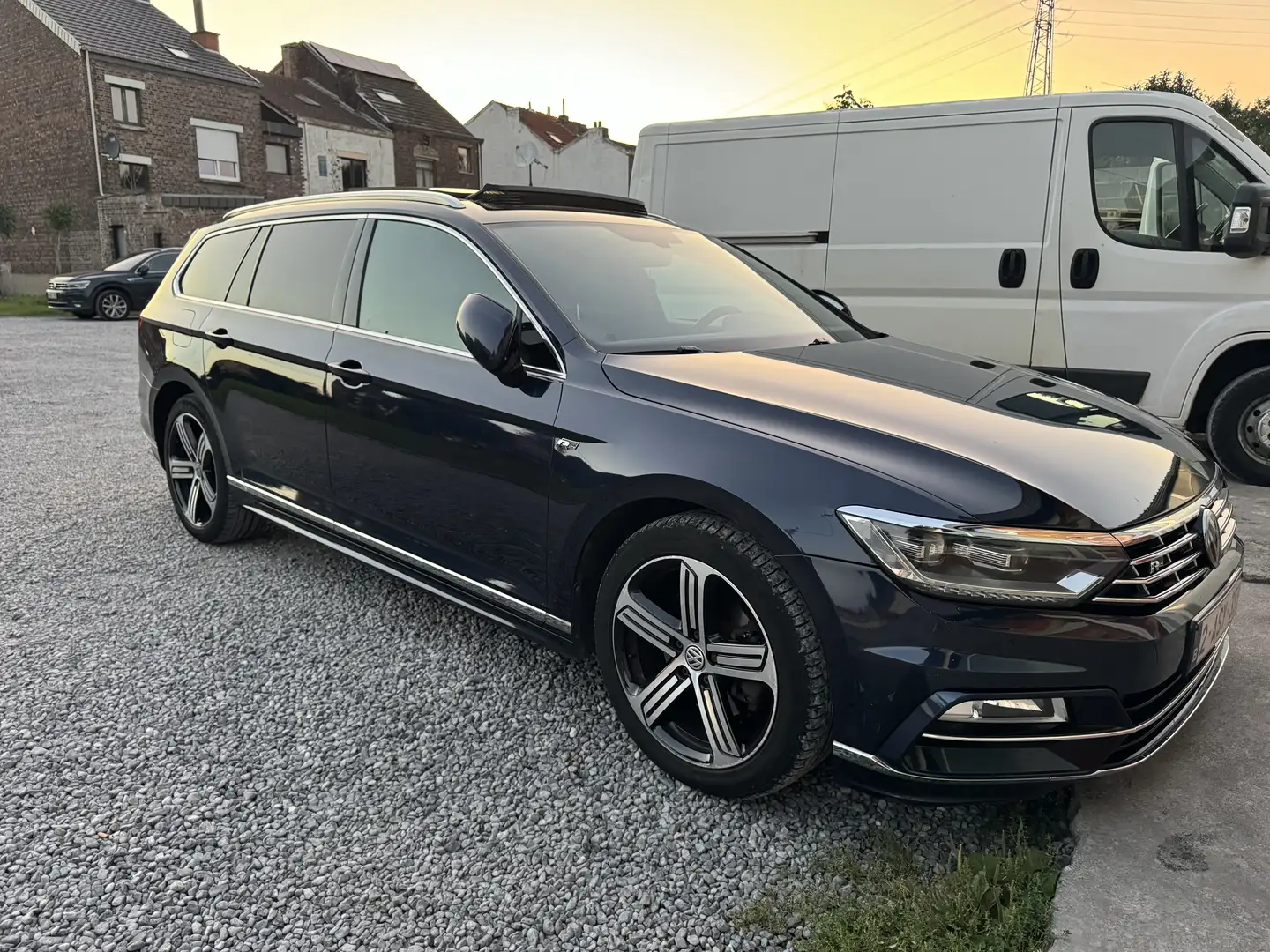 Volkswagen Passat 2.0 R-Line automatique - 2