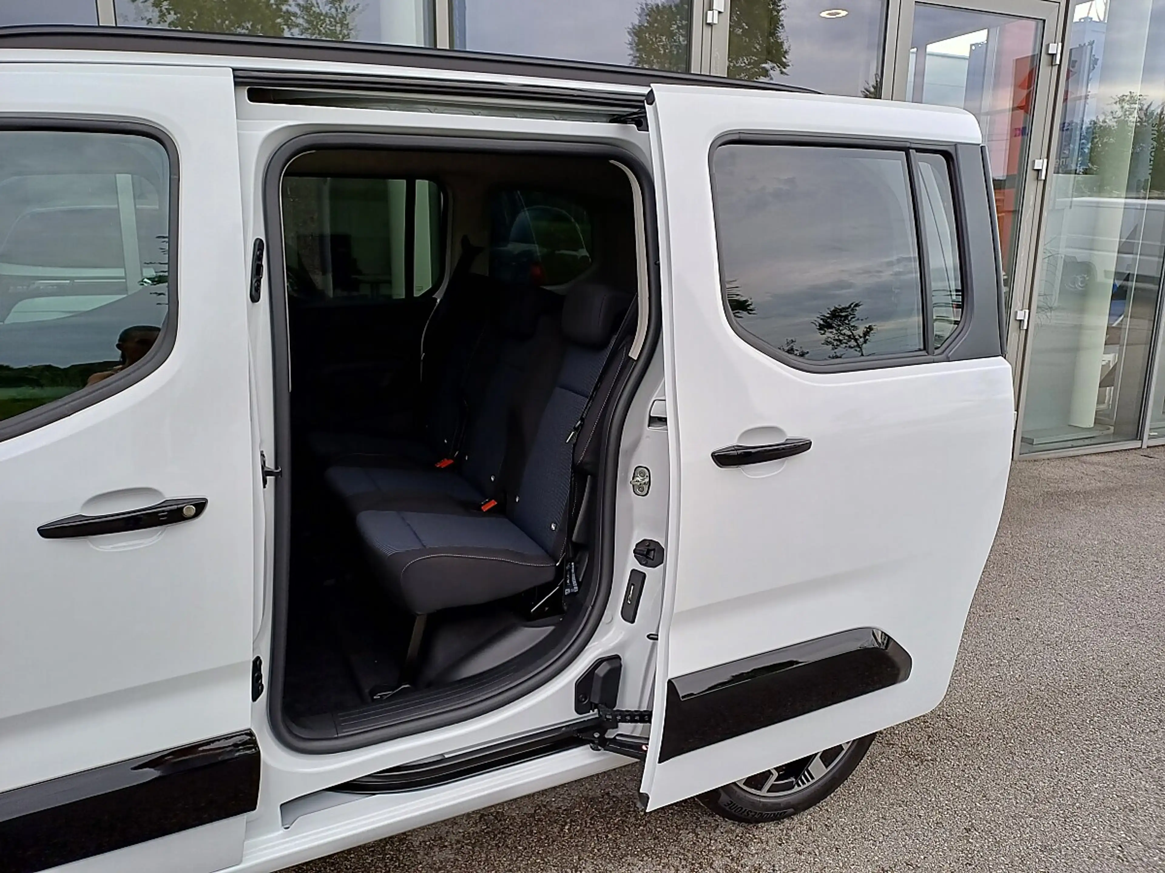 Fiat Qubo 1.5 Diesel 130 L1 La Prima Aut. — photo 8