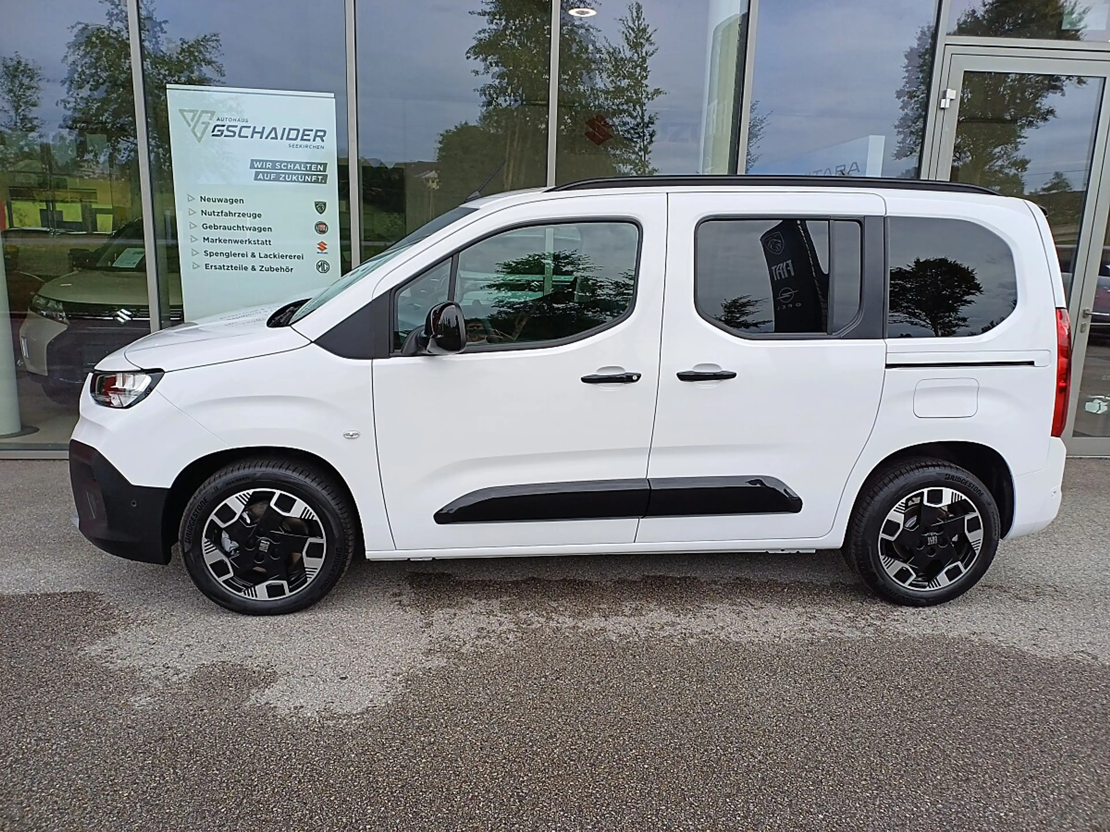 Fiat Qubo 1.5 Diesel 130 L1 La Prima Aut. — photo 3