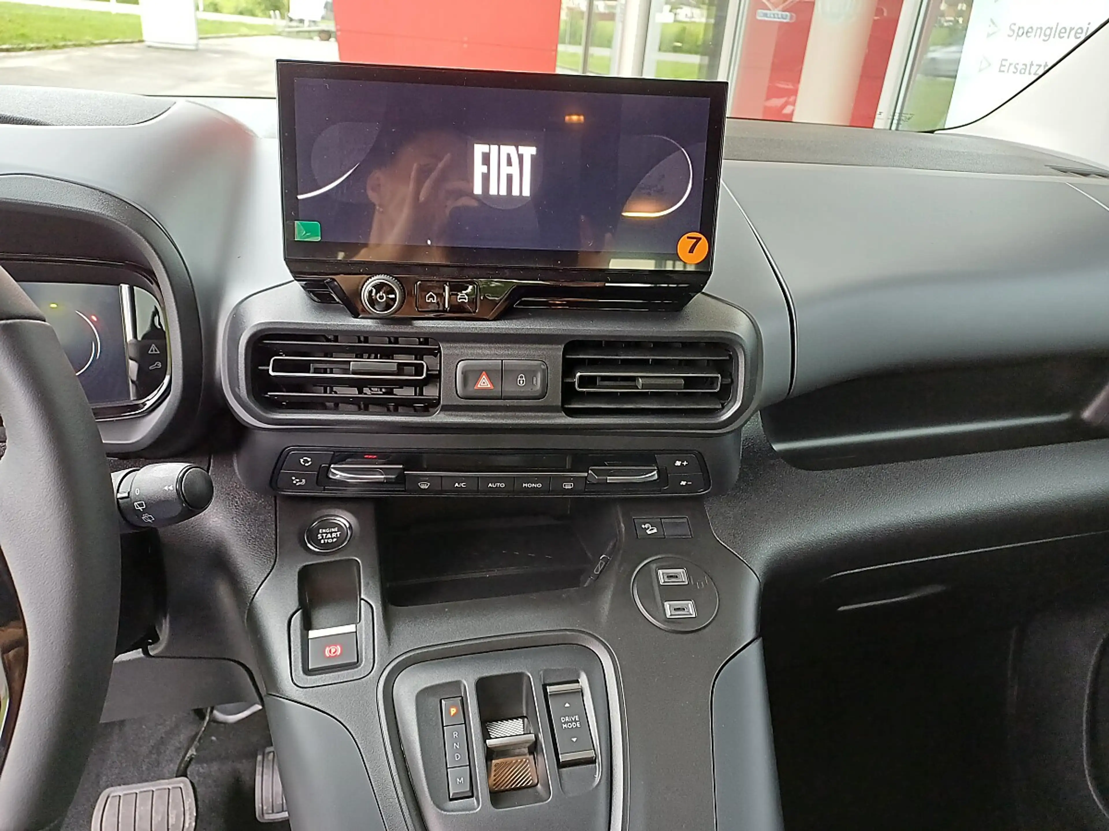 Fiat Qubo 1.5 Diesel 130 L1 La Prima Aut. — photo 14