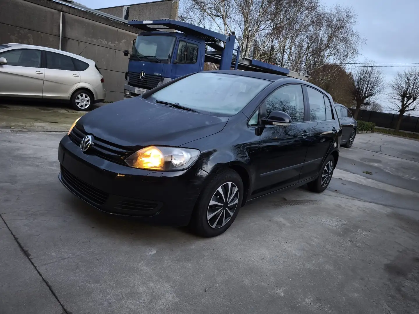 Volkswagen Golf Noir - 2