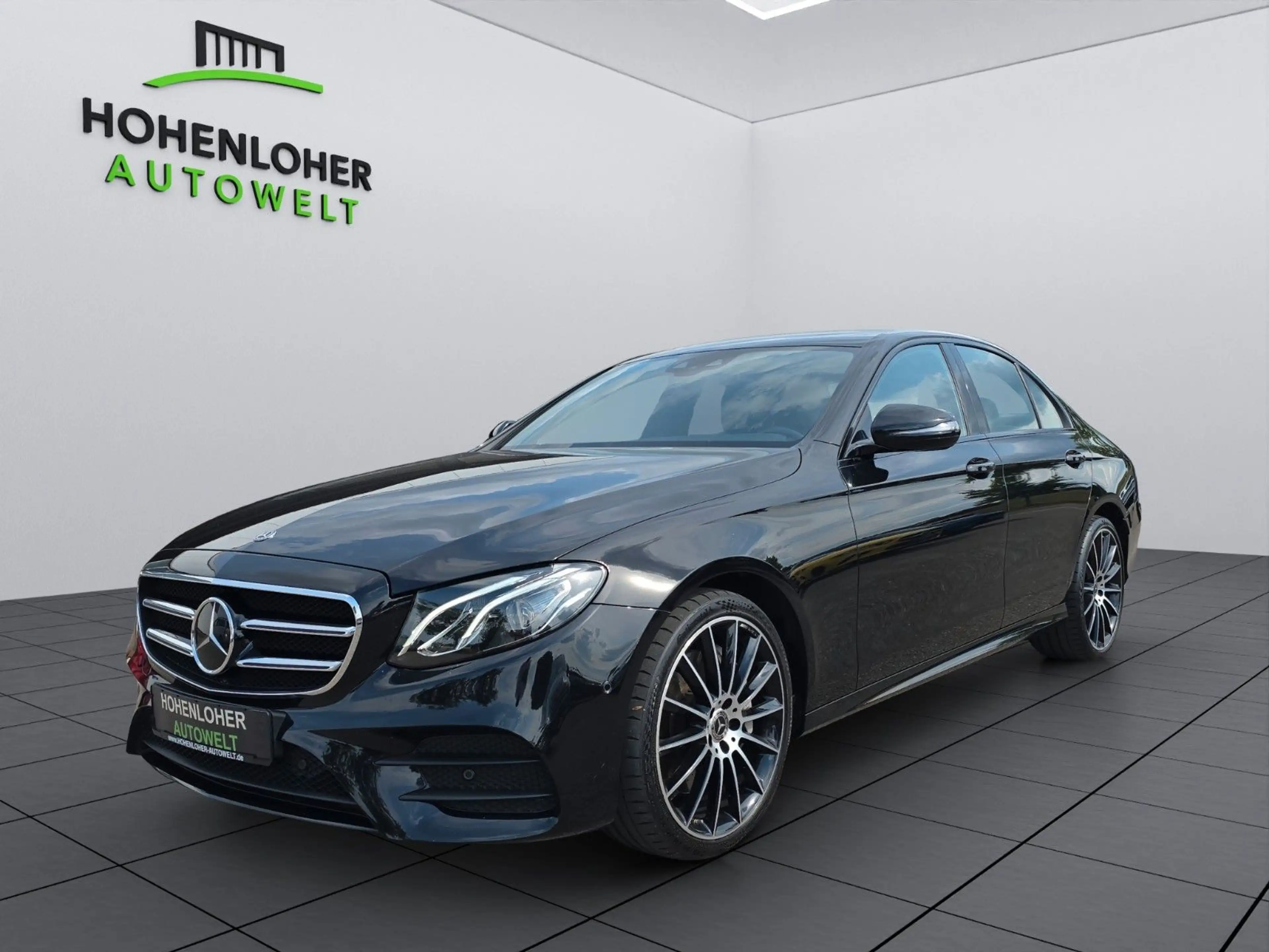 Mercedes-Benz E 450 4Matic 9G-TRONIC AMG Line *TWA *LED High