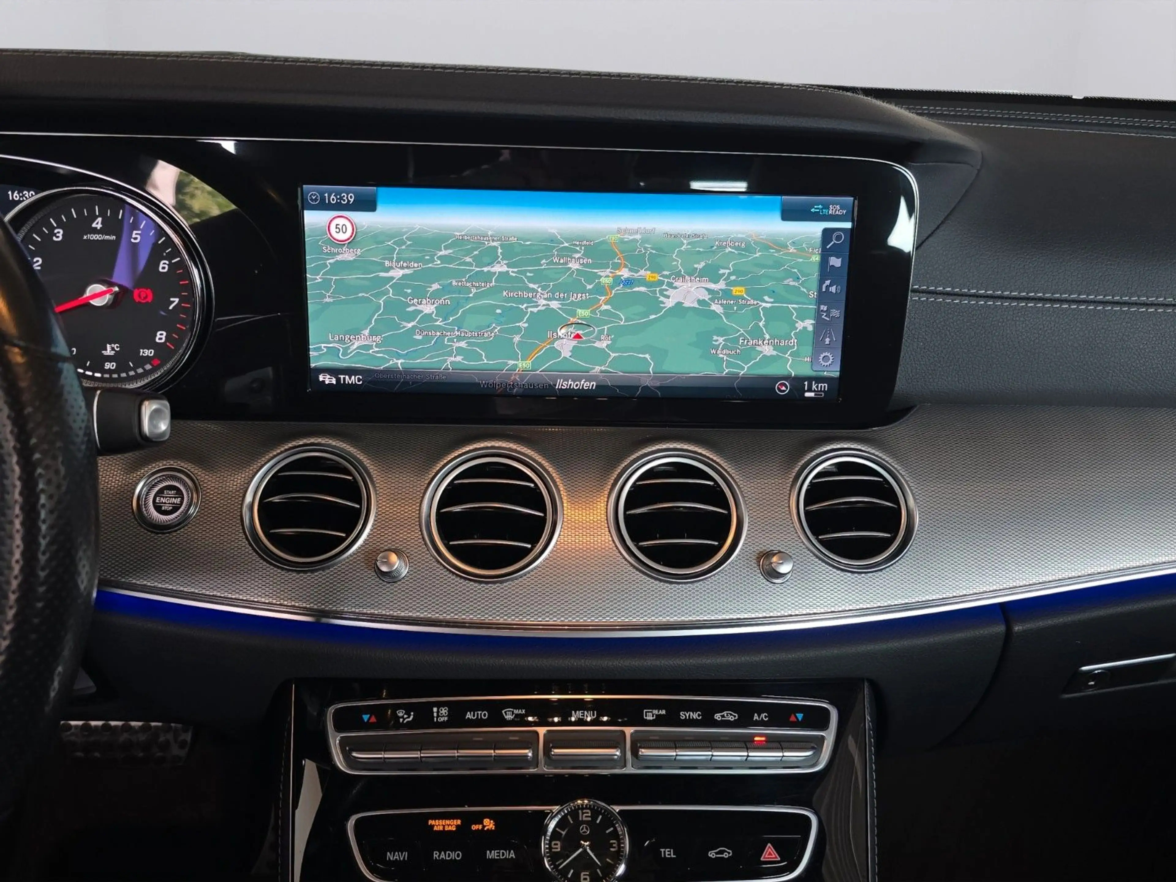 Mercedes-Benz E 450 4Matic 9G-TRONIC AMG Line *TWA *LED High — photo 14