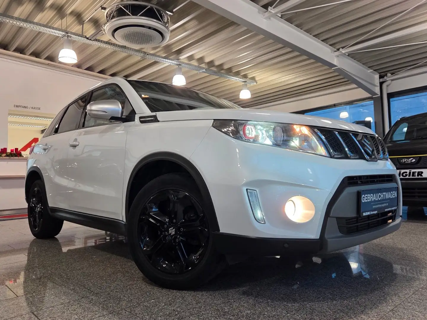 Suzuki Vitara 1.4 S 4x2 Wit - 1