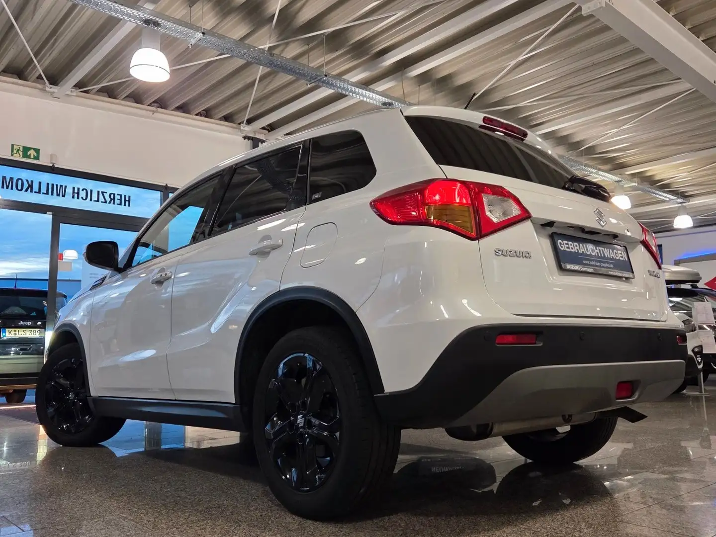 Suzuki Vitara 1.4 S 4x2 Wit - 2