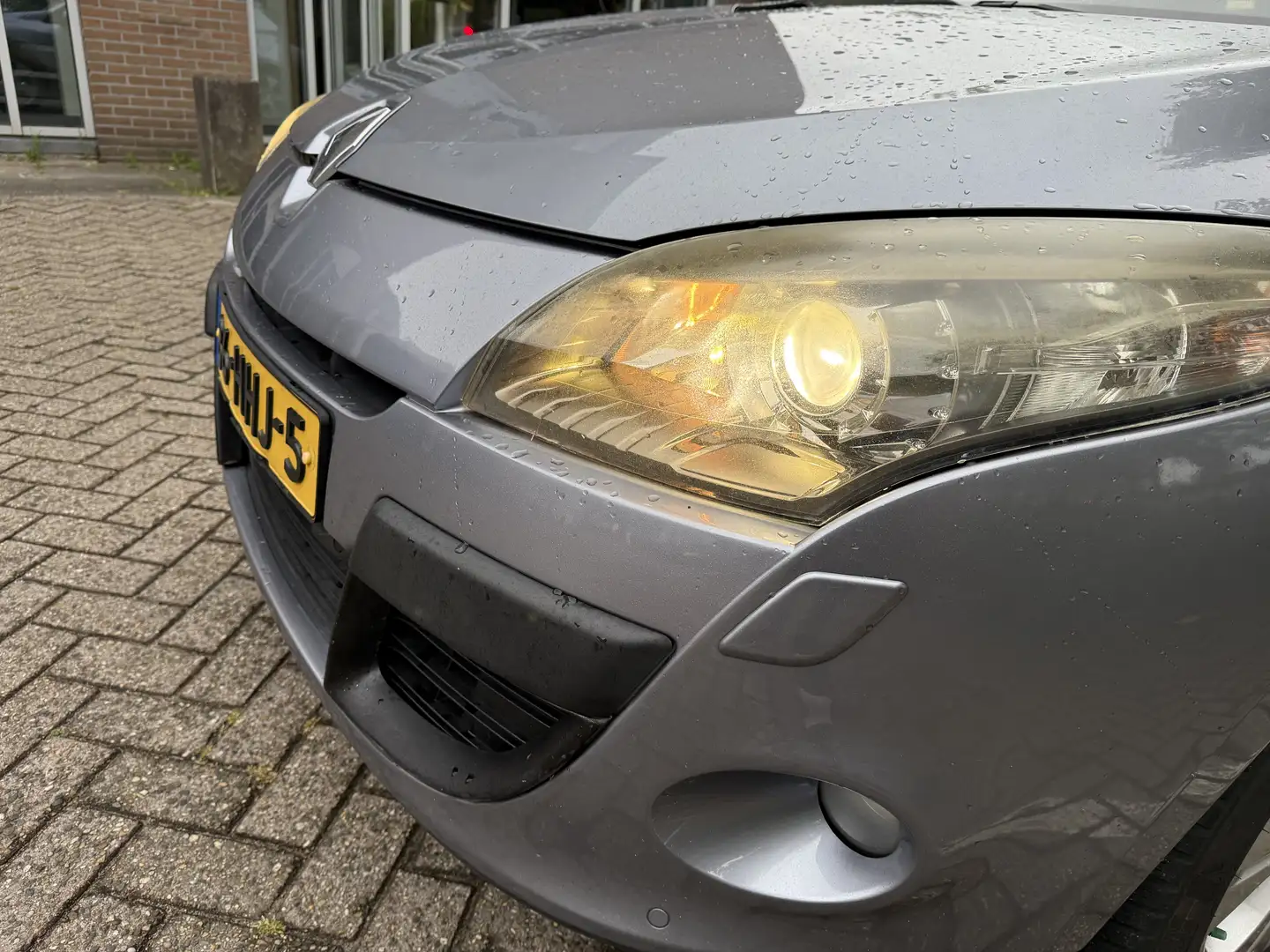 Renault Megane 1.6 Dynamique Blauw - 1