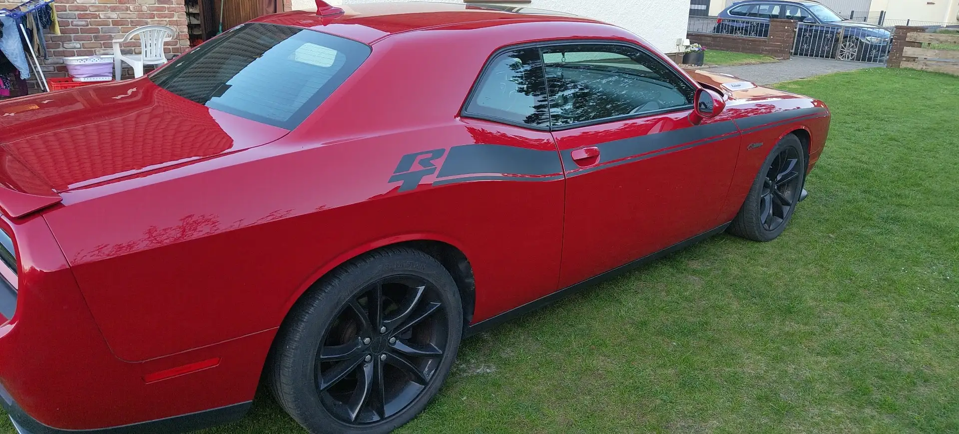 Dodge Challenger Automatik R/T 5,7 V8 Rojo - 2