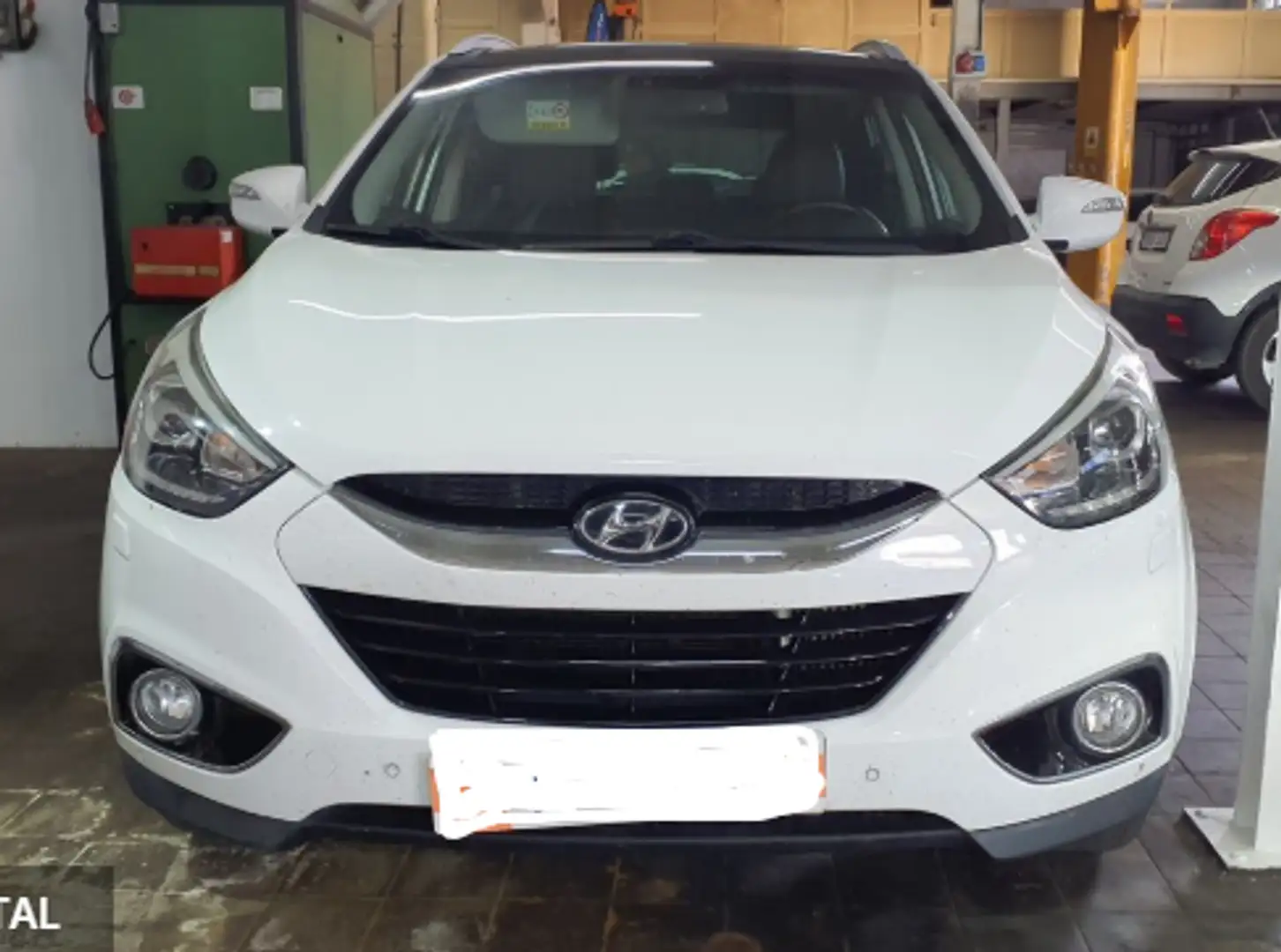 Hyundai iX35 2.0CRDI Style Sky Nav 4x4 184 Blanc - 2
