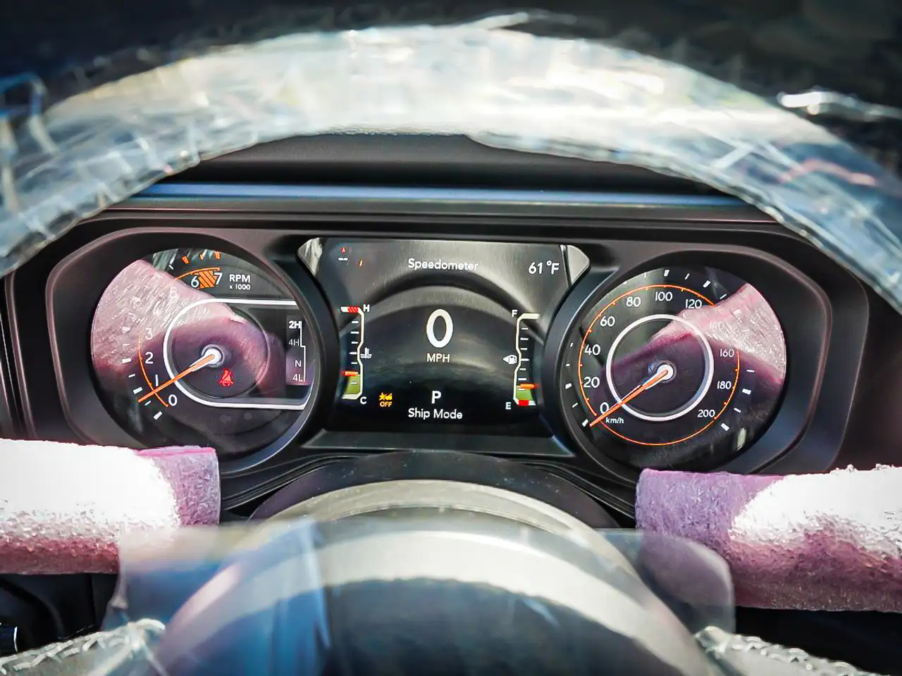 Jeep Wrangler снимка Jeep Wrangler