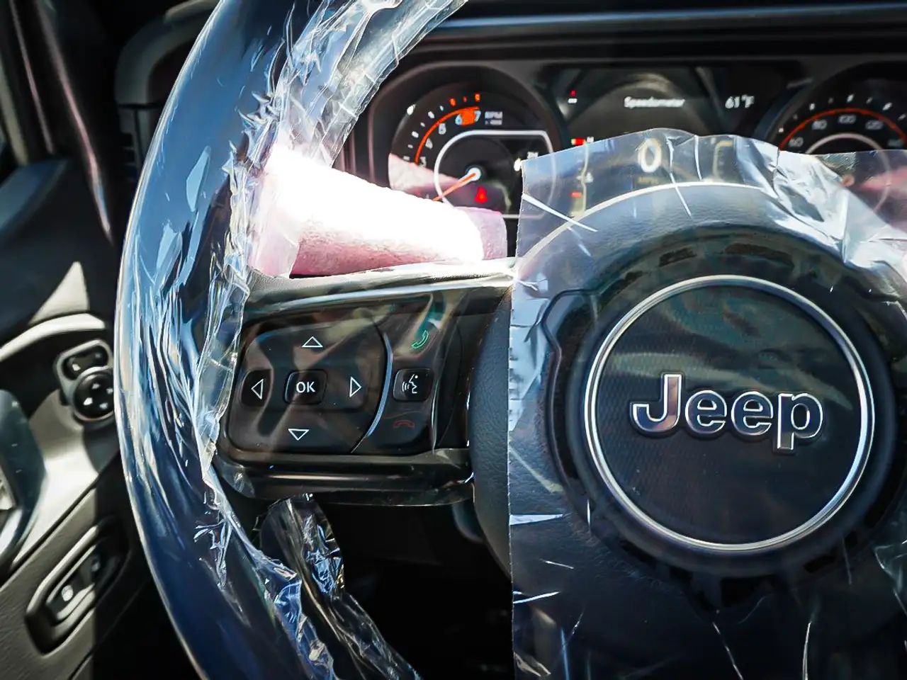Jeep Wrangler снимка Jeep Wrangler