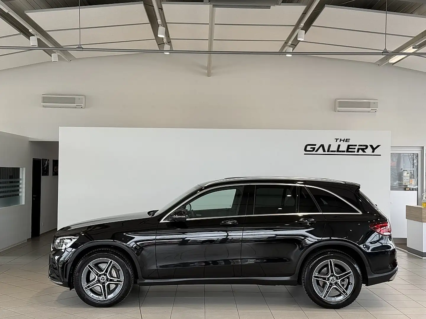 Mercedes-Benz GLC 300 d 4MATIC Aut. *AMG-Line*Digital*AHK Schwarz - 1