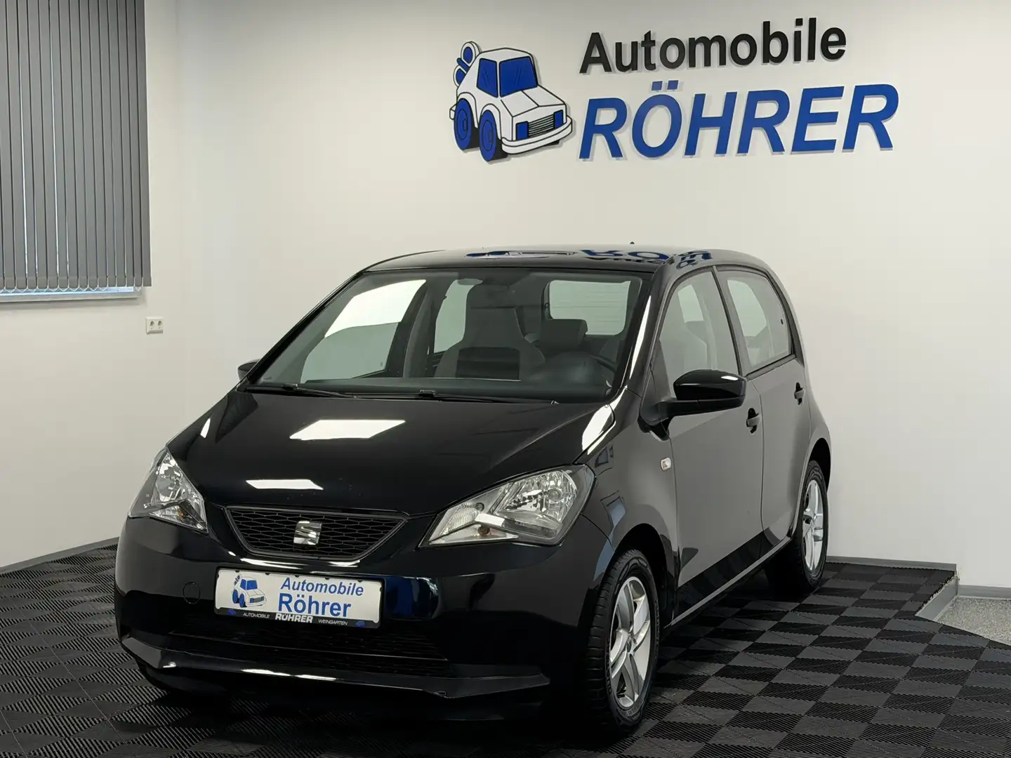 SEAT Mii 1.0 Automatik Style Salsa Klima 5-türig Schwarz - 1