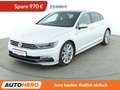 Volkswagen Passat 2.0 TDI Highline 4Motion BlueMotion Aut.*CAM*NAVI* Weiß - thumbnail 1