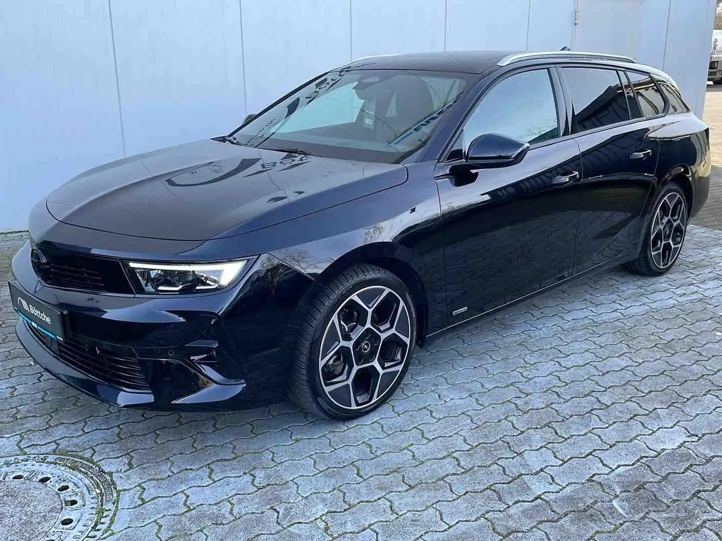 Opel Astra ST 1.2 Ultimate AT/AHK/LED/Navi/Shz/Kamera/Klimaau Noir - 2