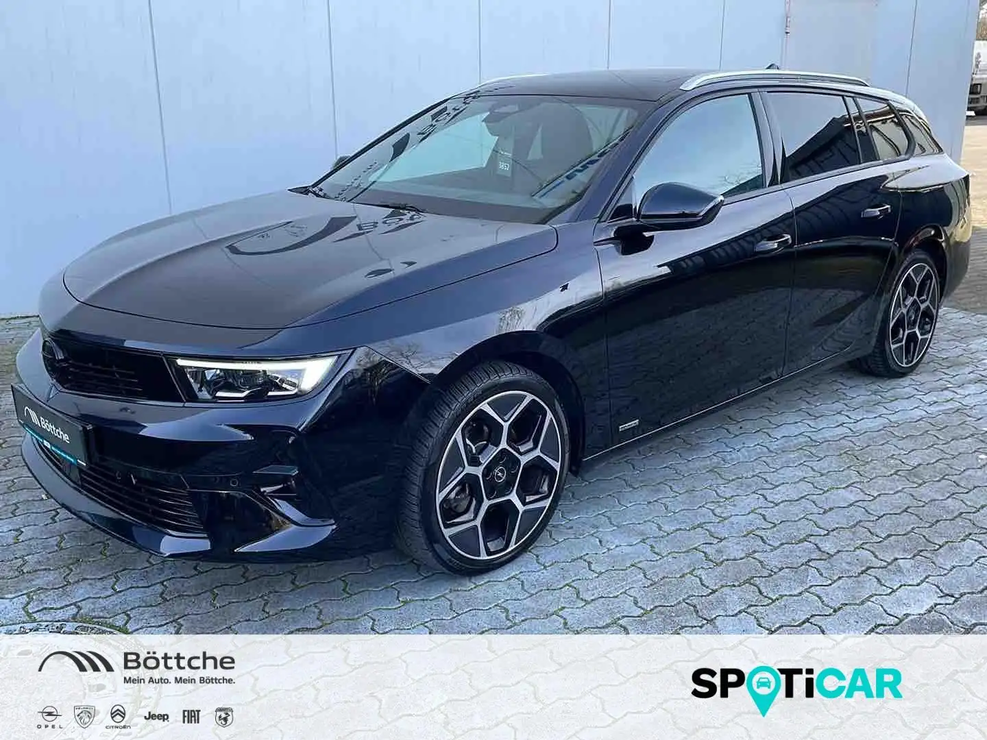 Opel Astra ST 1.2 Ultimate AT/AHK/LED/Navi/Shz/Kamera/Klimaau Noir - 1
