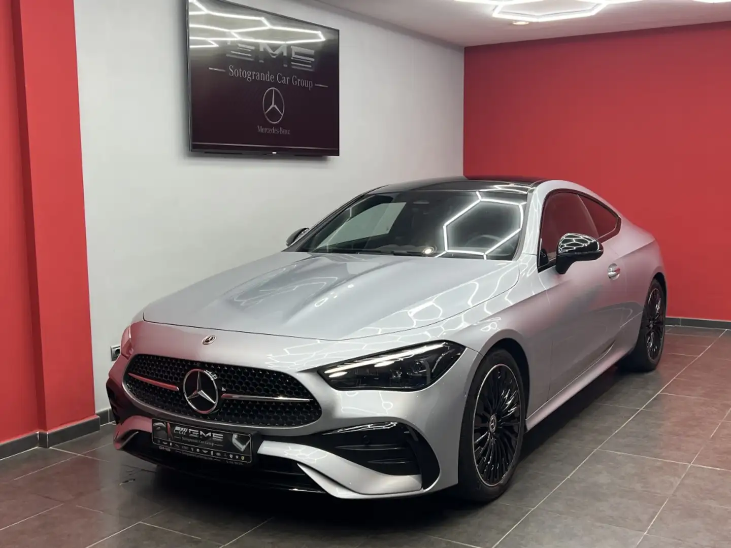 Mercedes-Benz CLE 220 220d 9G-DCT Plateado - 1