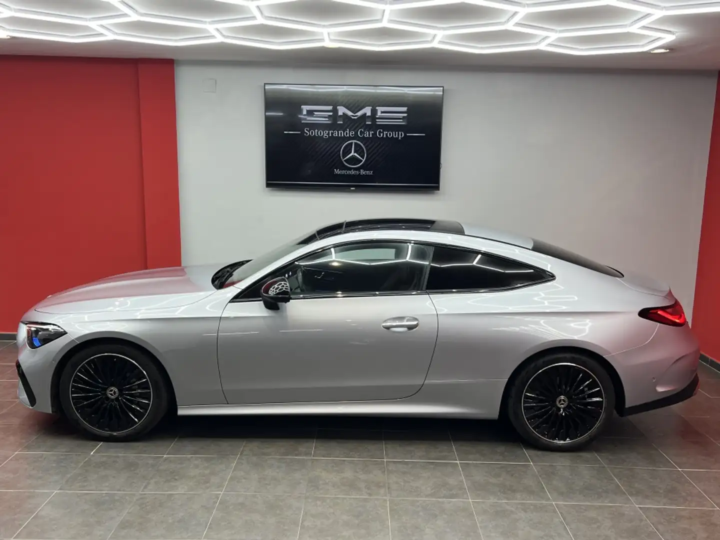 Mercedes-Benz CLE 220 220d 9G-DCT Plateado - 2