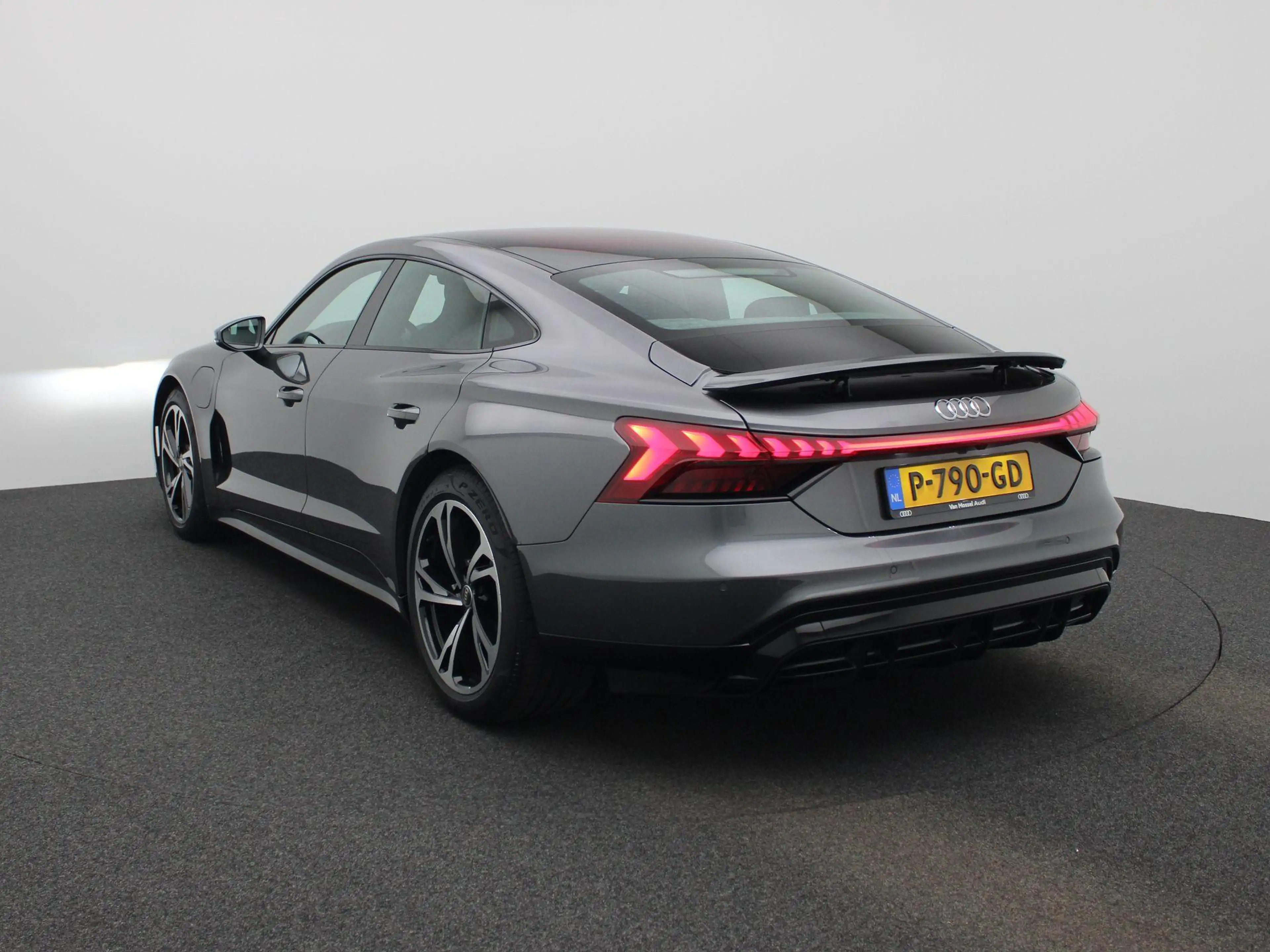 Audi e-tron GT 93 kWh 476 PK | Navigatie | Camera | Bang & Olufse — photo 3