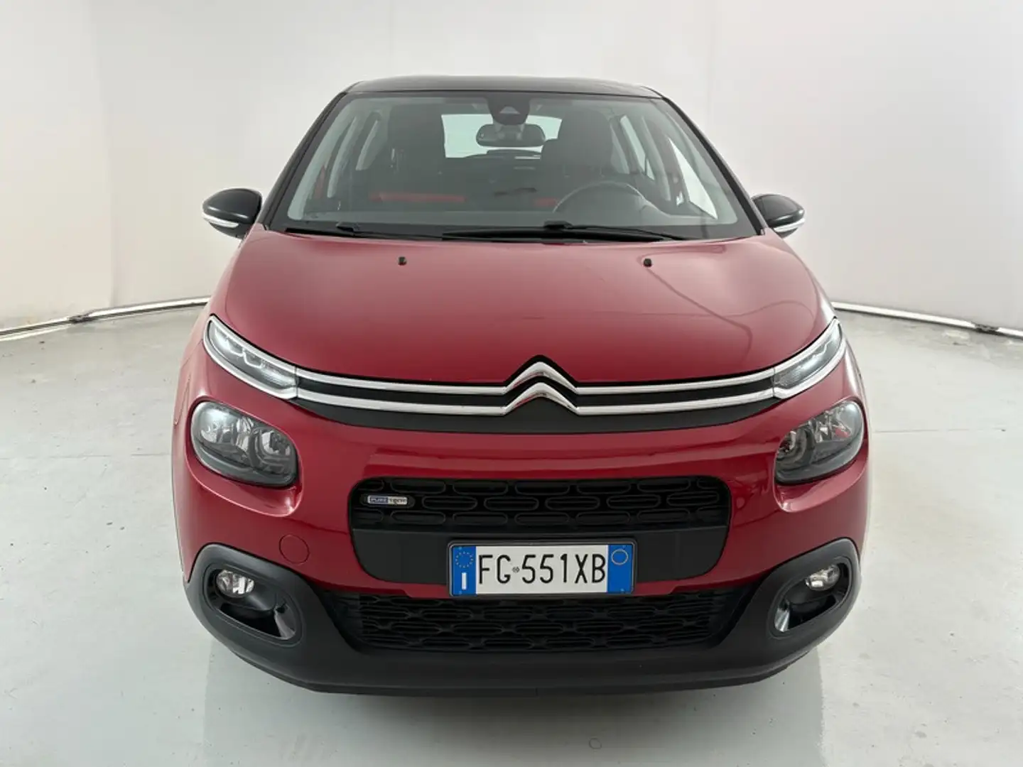 Citroen C3 1.2 PureTech Shine Rosso - 2