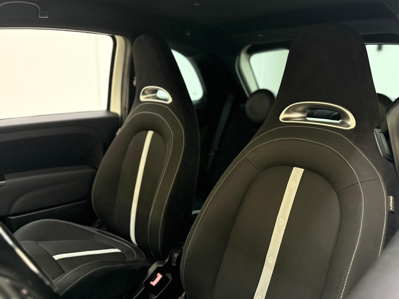 Abarth 500 1.4 T-Jet Elaborabile LED Digitaal dashboard — photo 11