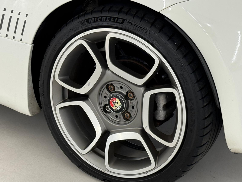 Abarth 500 1.4 T-Jet Elaborabile LED Digitaal dashboard — photo 6
