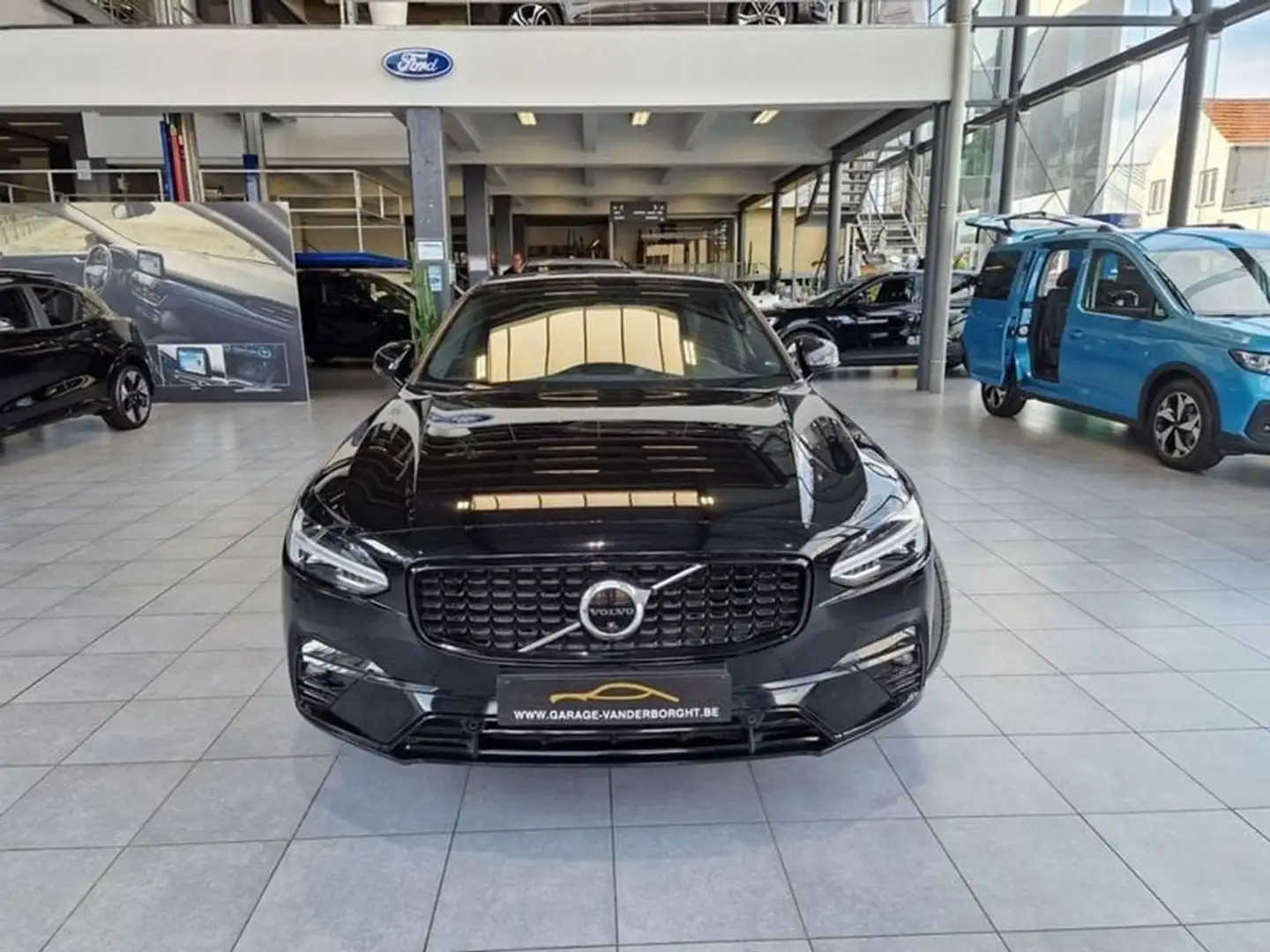 Volvo S90 PLUS DARK B4 HYBRID BENZINE AUTOMAAT Nero - 2