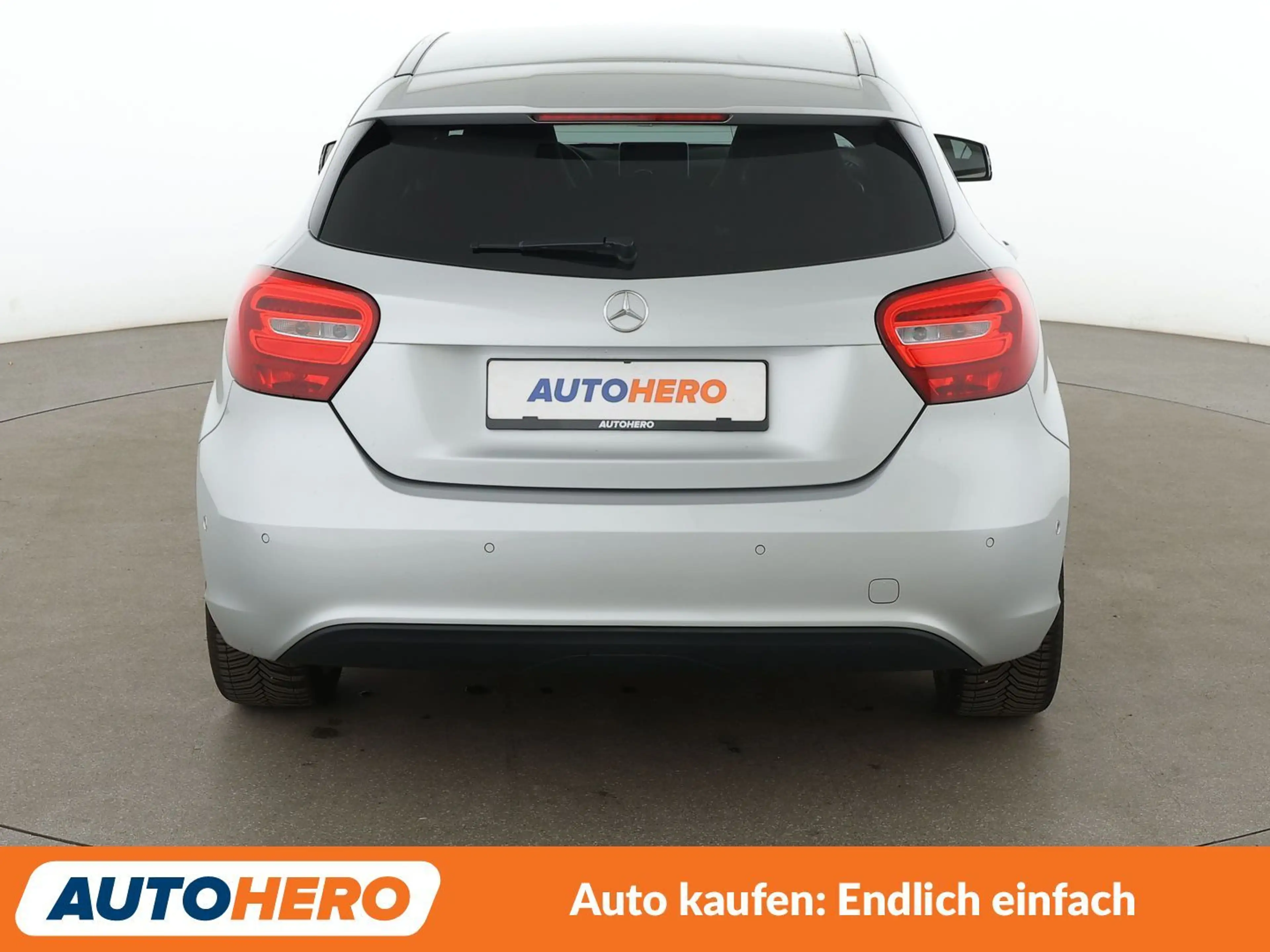 Mercedes-Benz A 180 A 180 BlueEfficiency Style Aut.*NAVI*TEMPO*CAM*PDC — photo 5