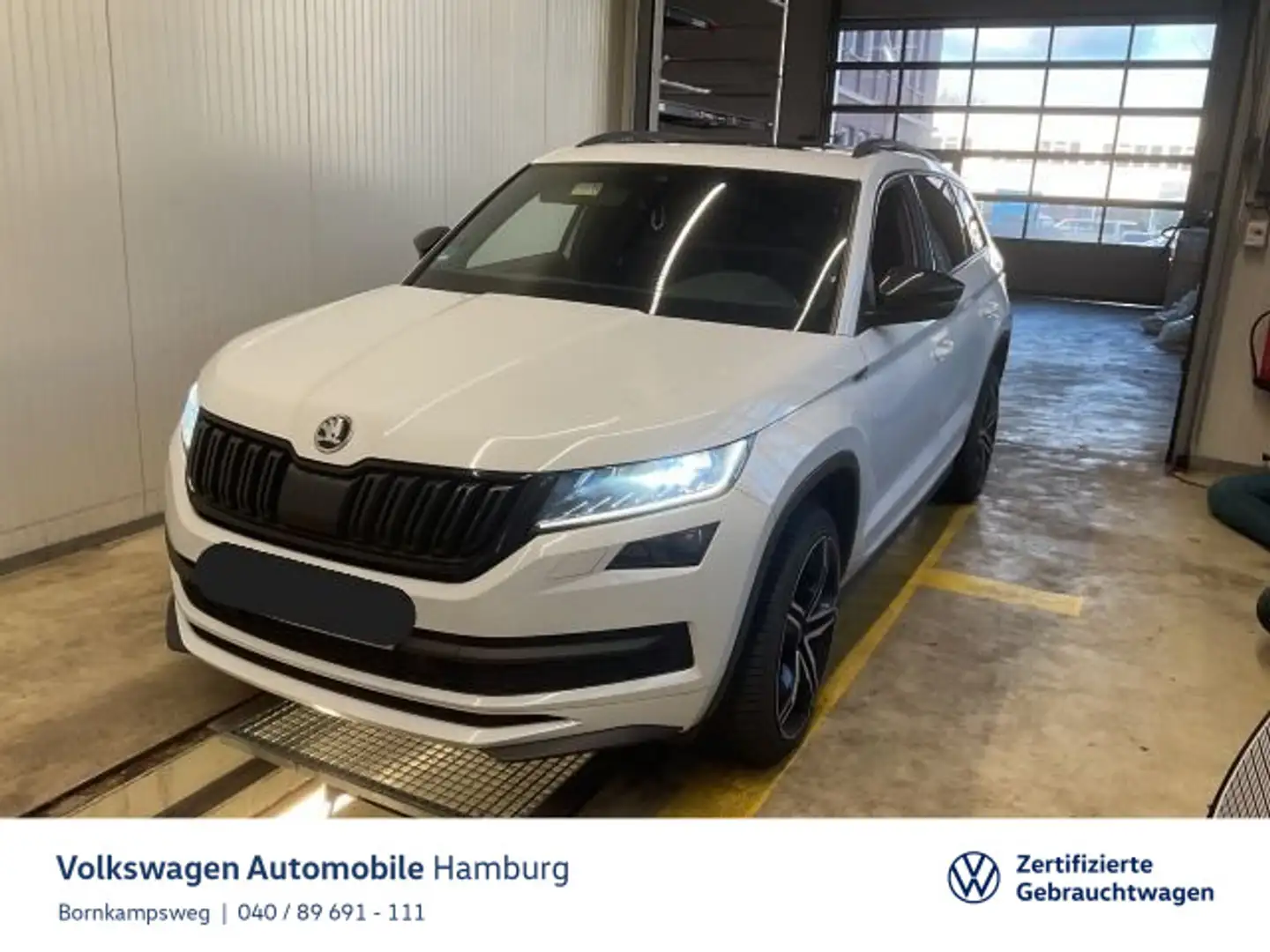 Skoda Kodiaq KODIAQ 2.0 TDI DSG 4x4 Sportline Panorama LED Weiß - 1