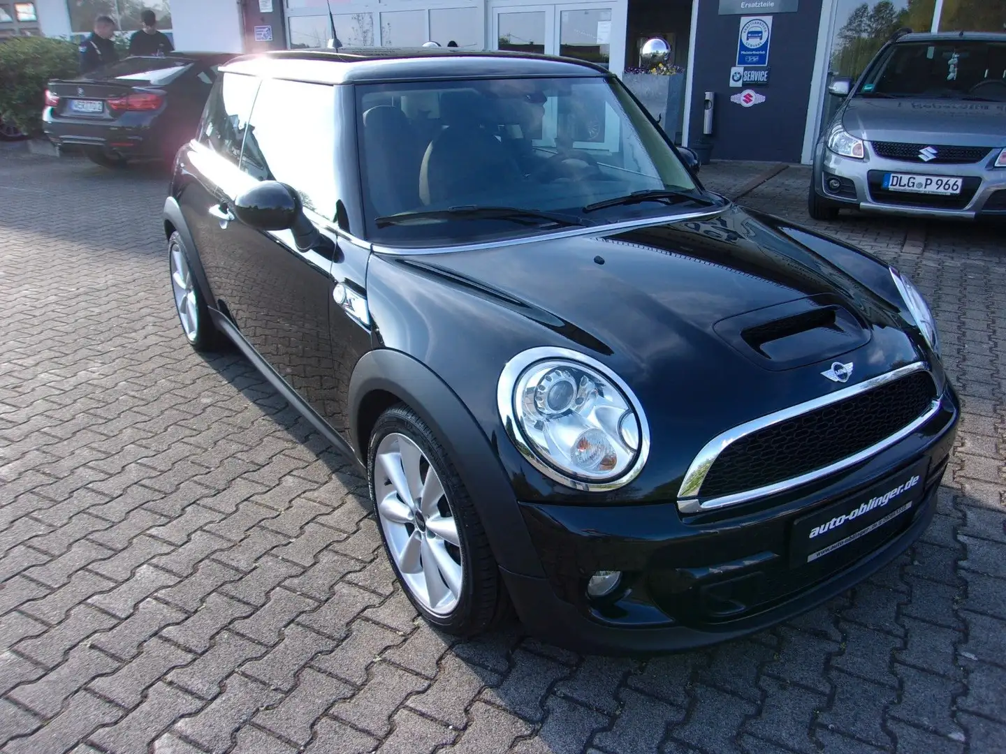 MINI Cooper SD Schwarz - 1