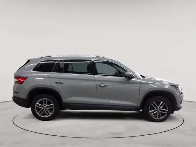 Skoda Kodiaq view 3