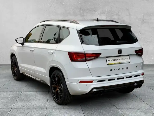 Cupra Ateca view 3