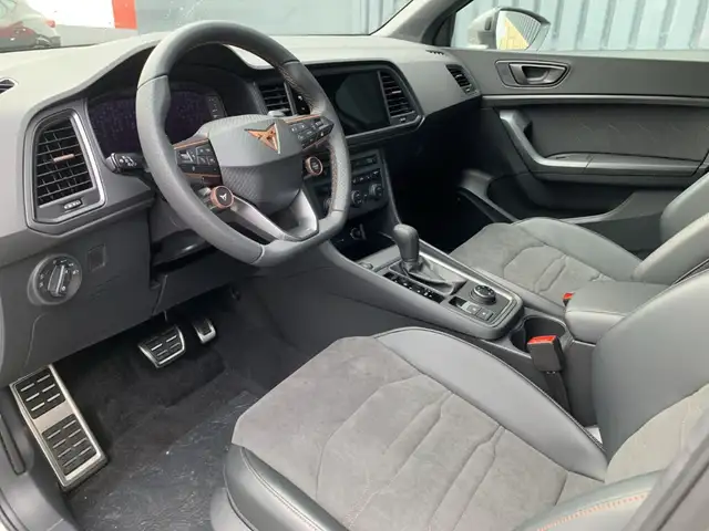 Cupra Ateca view 10