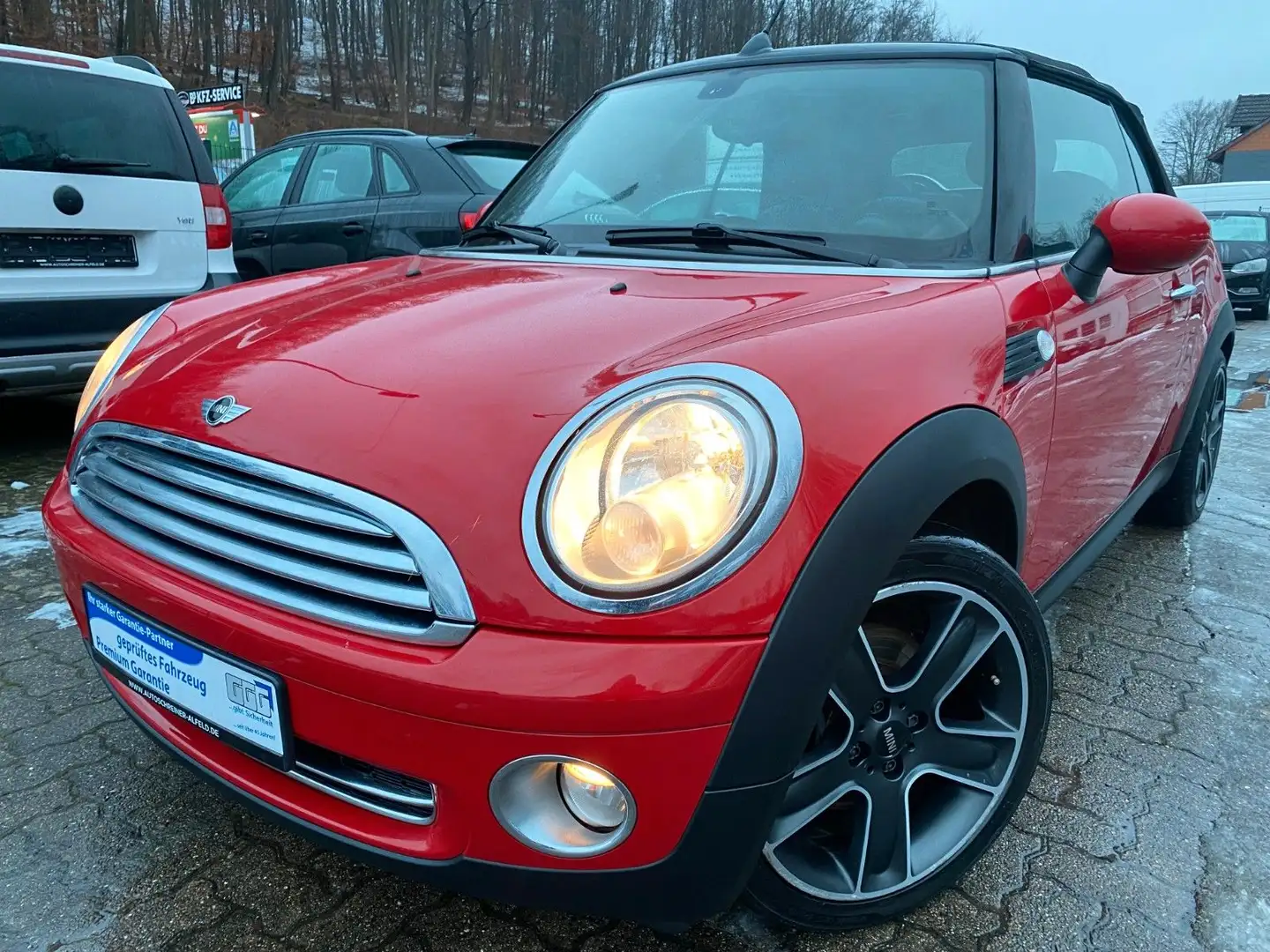 MINI One Cabrio PDC SHZ LEDER Rot - 1