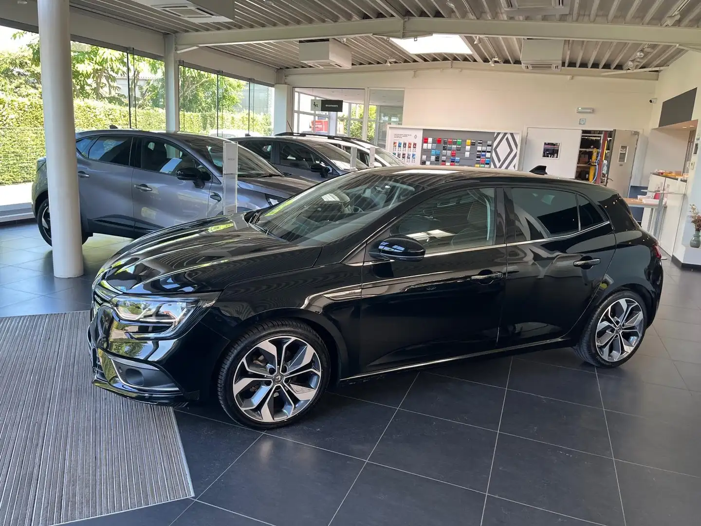 Renault Megane 1.2 TCe Energy Bose Edition Noir - 2