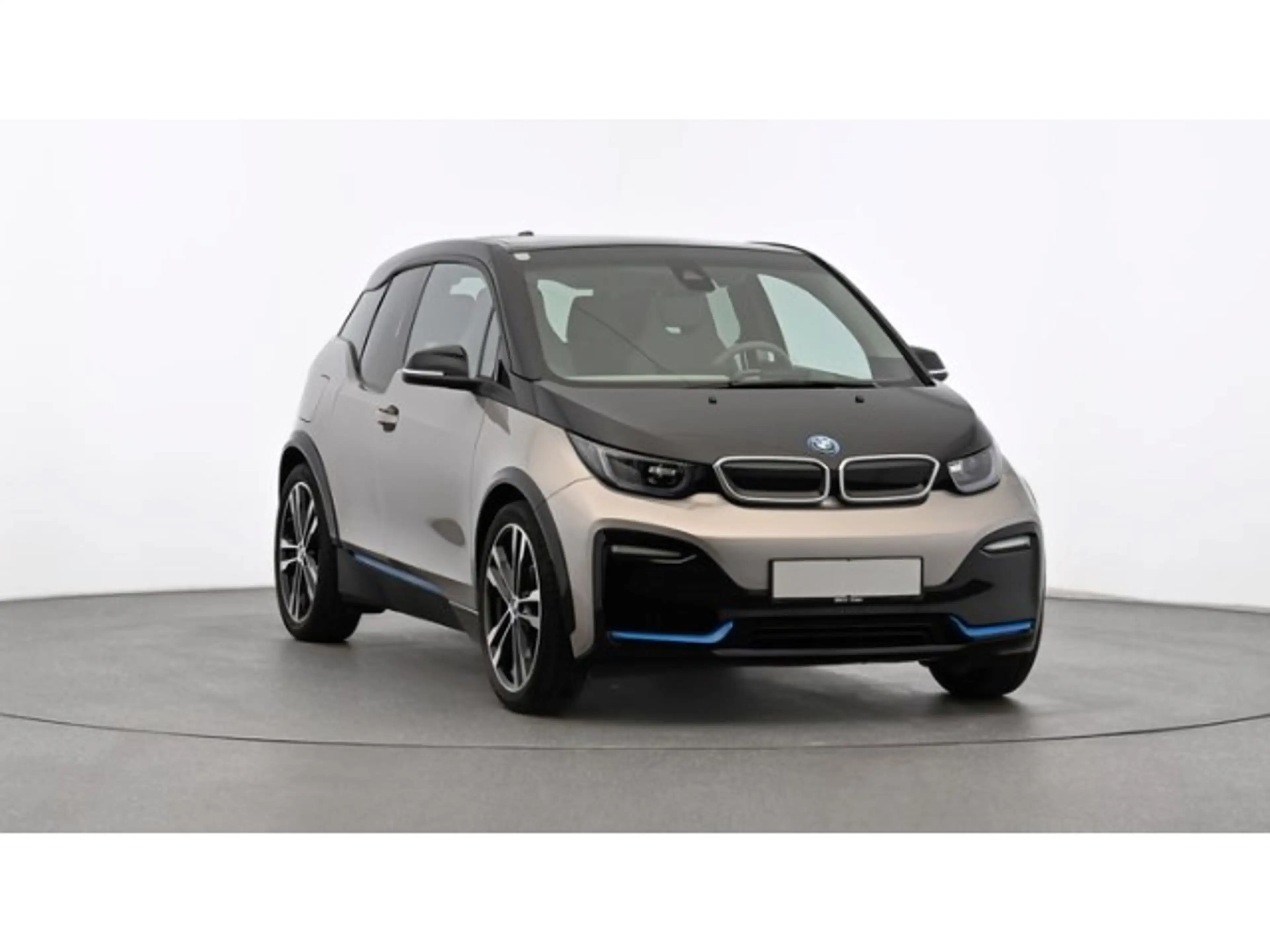 BMW i3 S 120Ah +TEILLEDER+PANO+ACC+NAVI-PRO+DAB+SHZ+ — photo 3