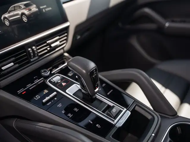 Porsche Cayenne E-Hybrid Ansicht 12