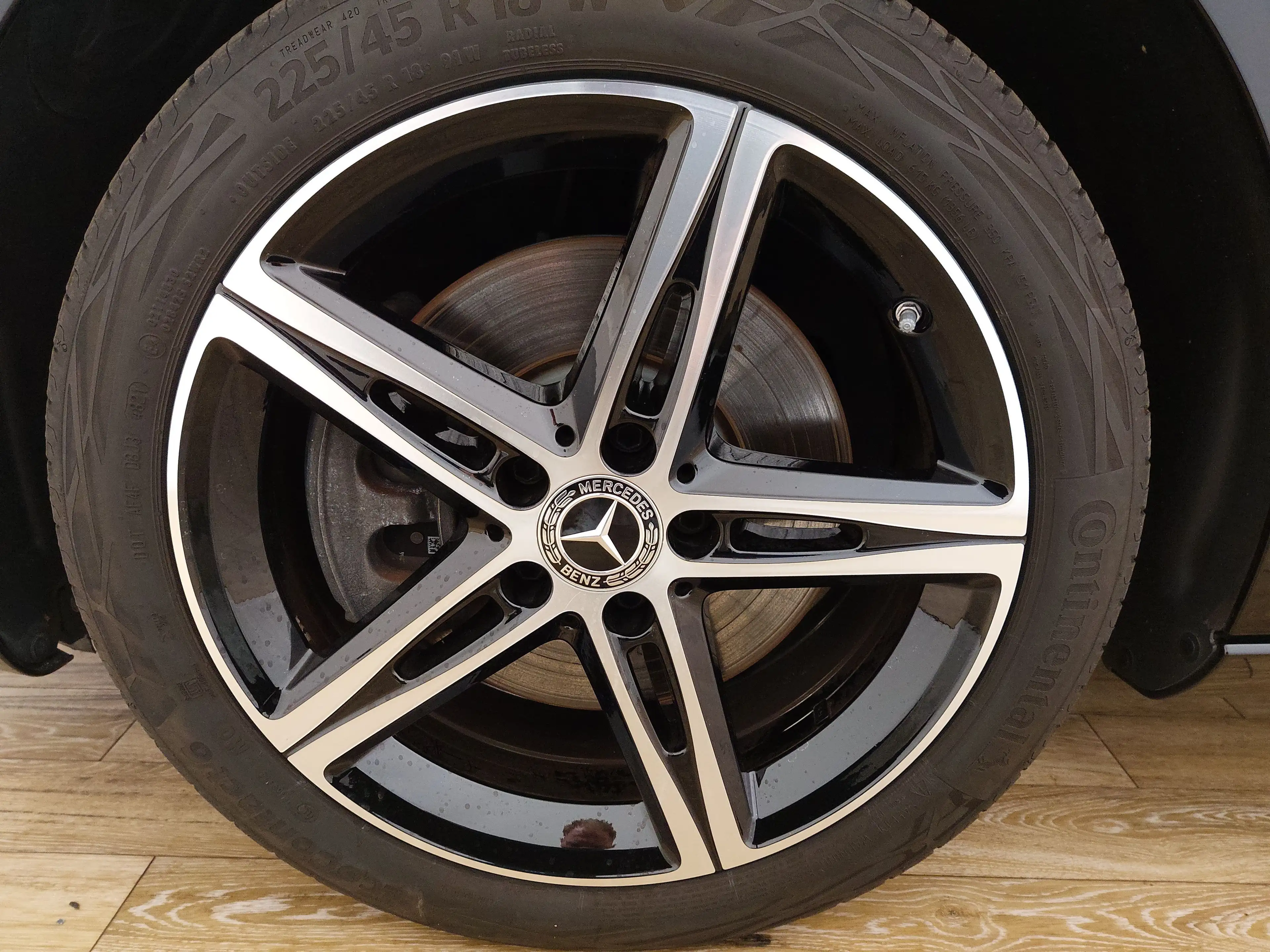 Mercedes-Benz A 250 e Progressive T-Leder Navi Shz RFK LED — photo 8