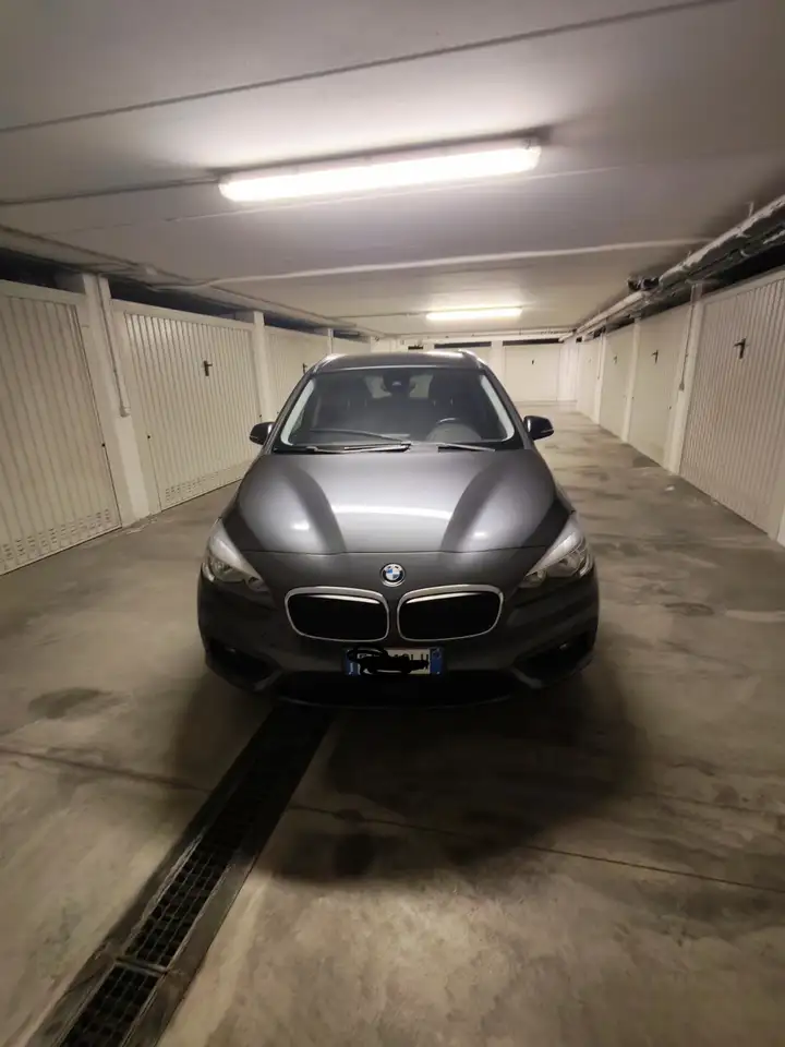 BMW 218