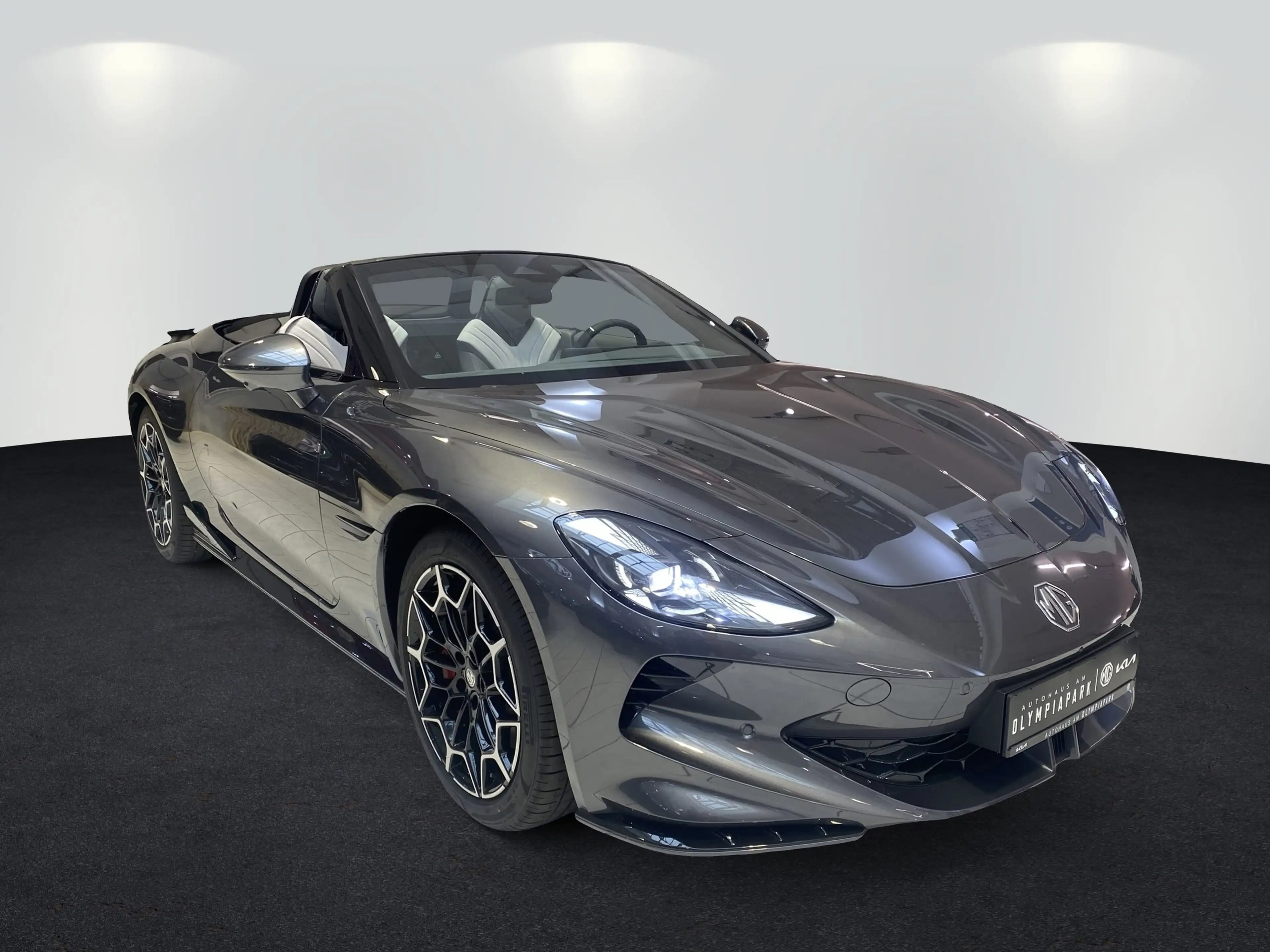 MG Cyberster RWD Roadster Pure Performance Roadster — photo 3