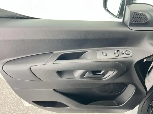 Opel Combo view 11
