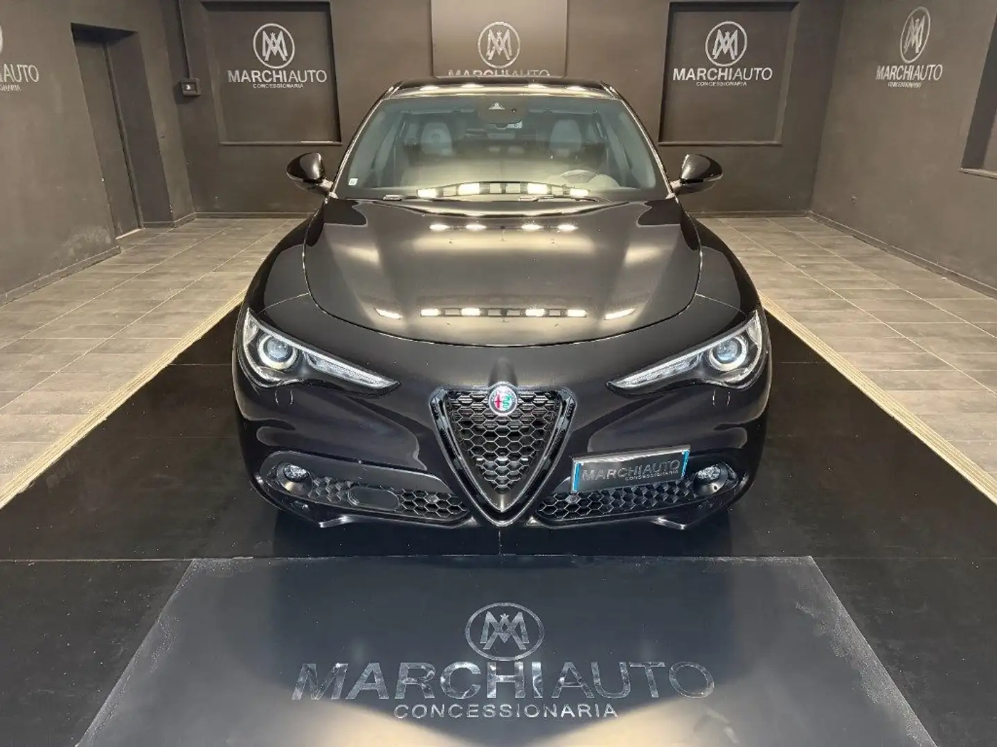 Alfa Romeo Stelvio 2.2 Turbodiesel 190 CV AT8 Q4 Sprint Nero - 2