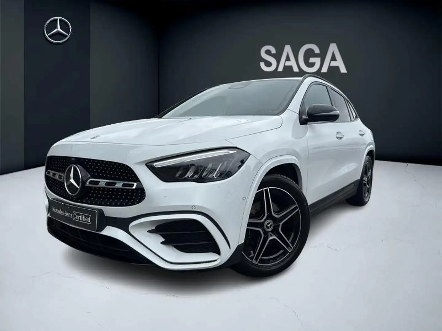 Mercedes-Benz GLA 180 d AMG Pack Night Facelift Blanc - 1