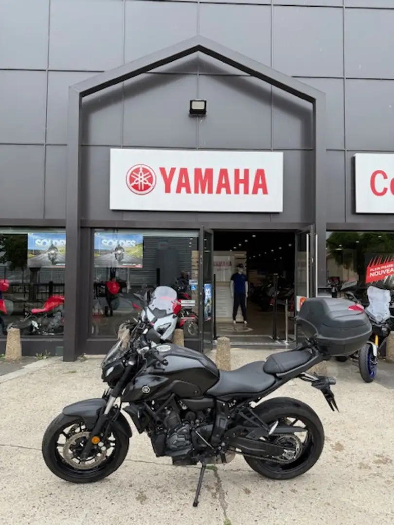 Yamaha MT-07 Noir - 1