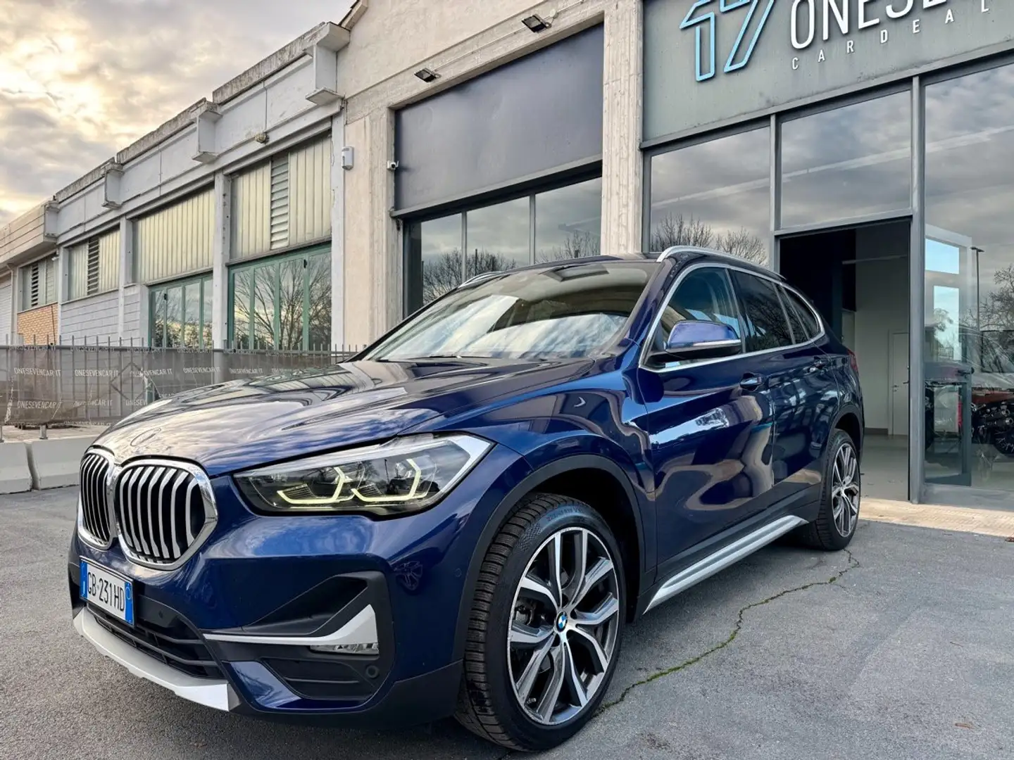 BMW X1 sdrive18d Sport Xline cerchi 19' Bleu - 1
