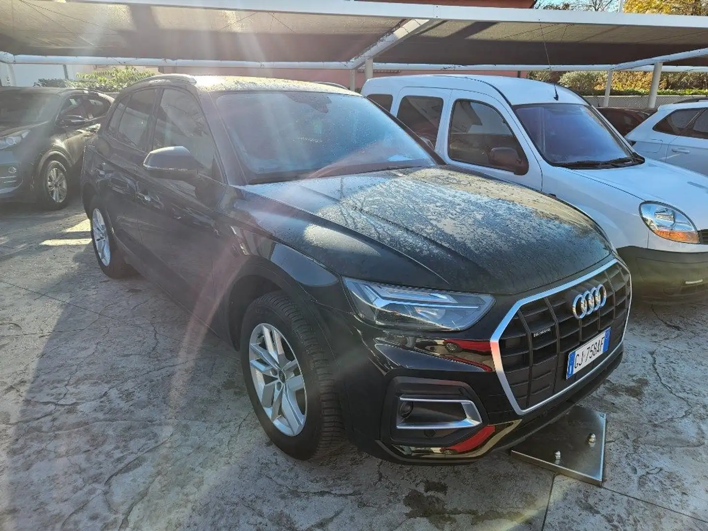 Audi Q5 40 TDI 204 CV quattro S tronic Business Advanced Schwarz - 2