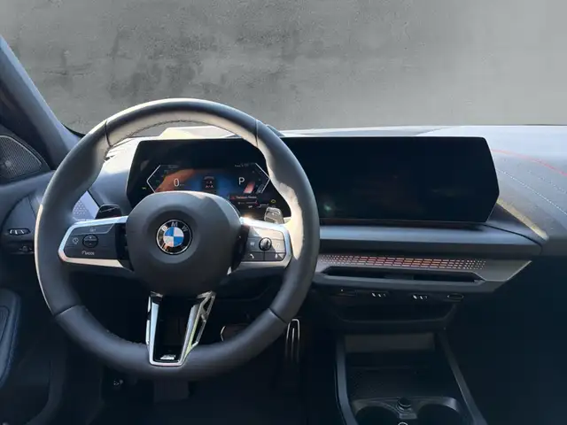 BMW 1 Series view 10