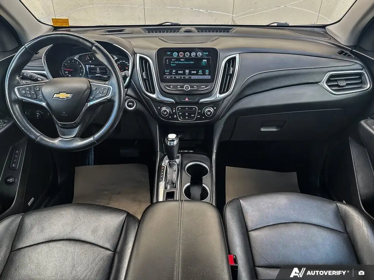 Chevrolet Equinox снимка Chevrolet Equinox