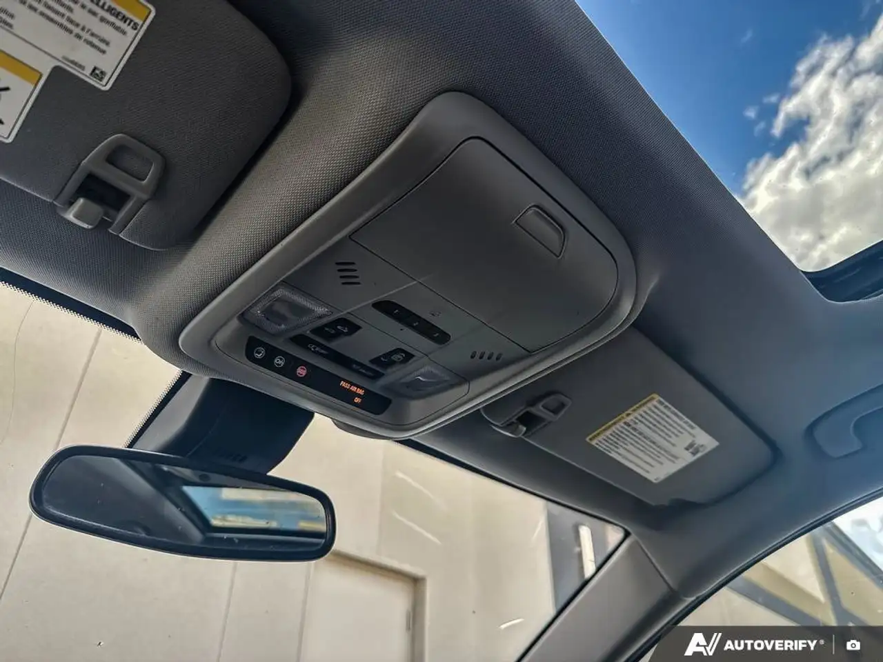 Chevrolet Equinox снимка Chevrolet Equinox