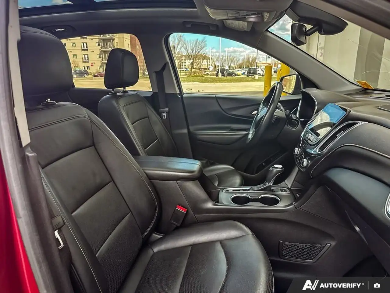 Chevrolet Equinox снимка Chevrolet Equinox