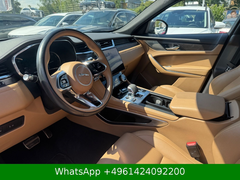 Jaguar F-Pace SE AWD MERIDIAN|KAMERA|PANO|LED — photo 13